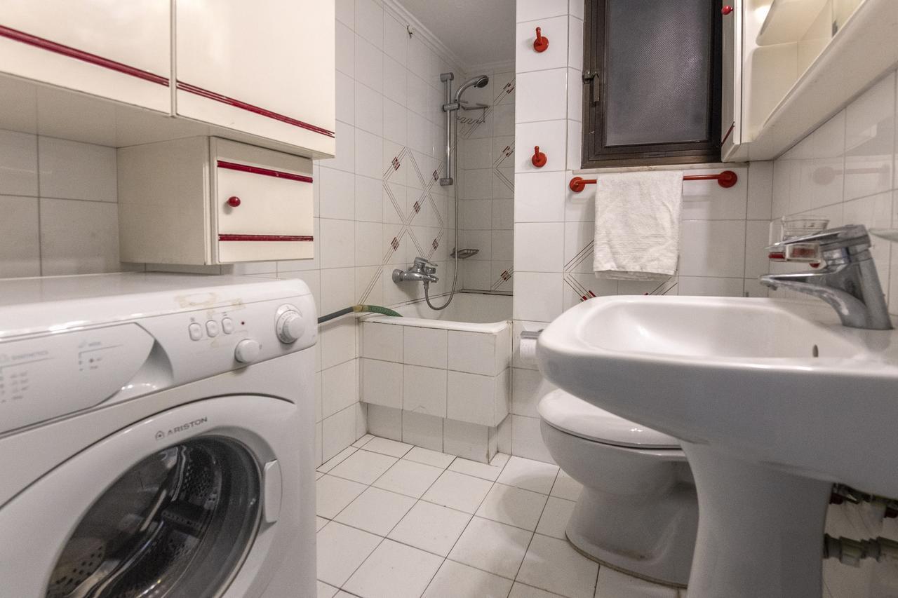 Petralona Cosy Penthouse Lägenhet Aten Exteriör bild