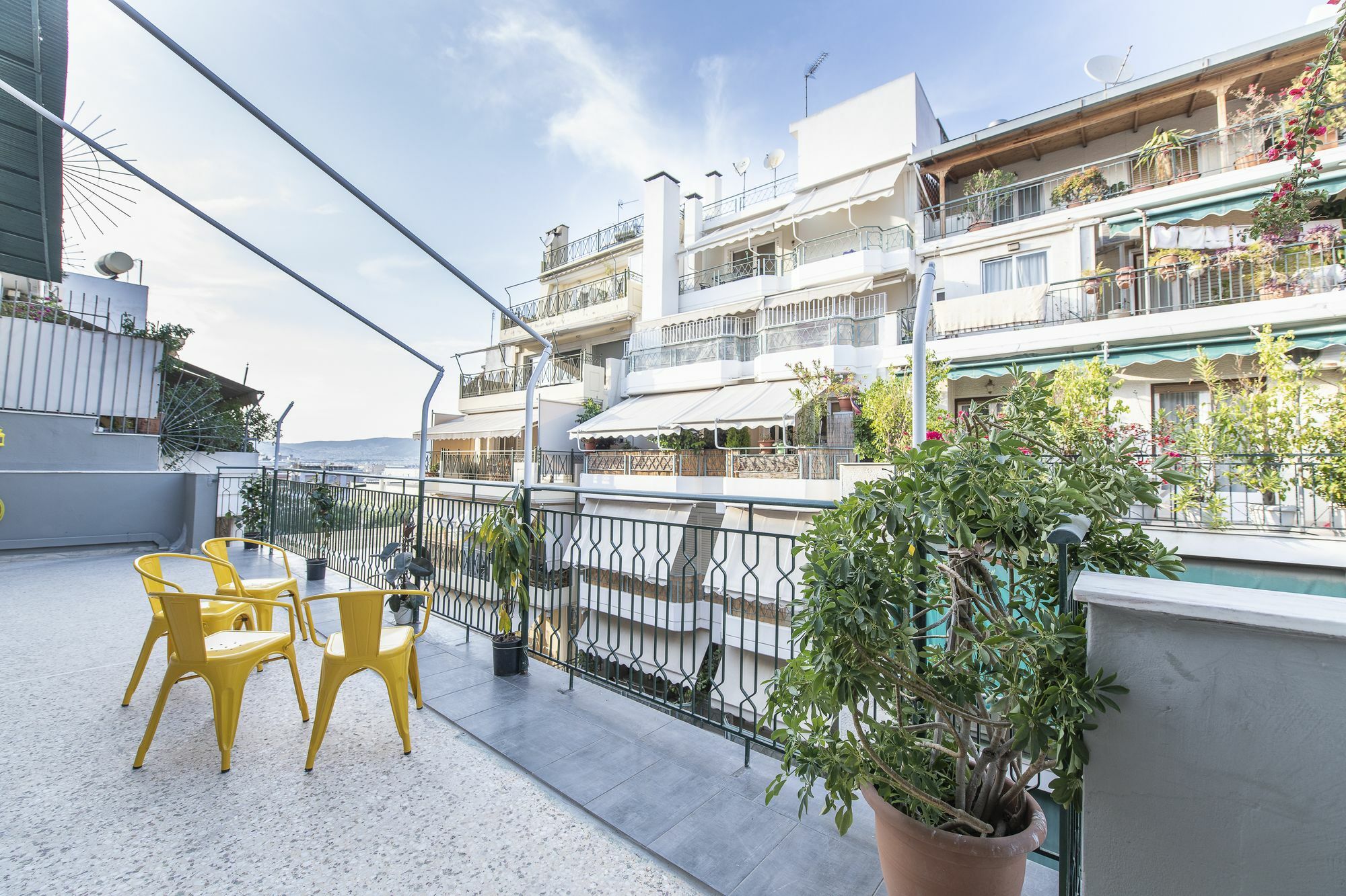 Petralona Cosy Penthouse Lägenhet Aten Exteriör bild